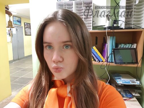 ab6f57df.ID Photo.122413